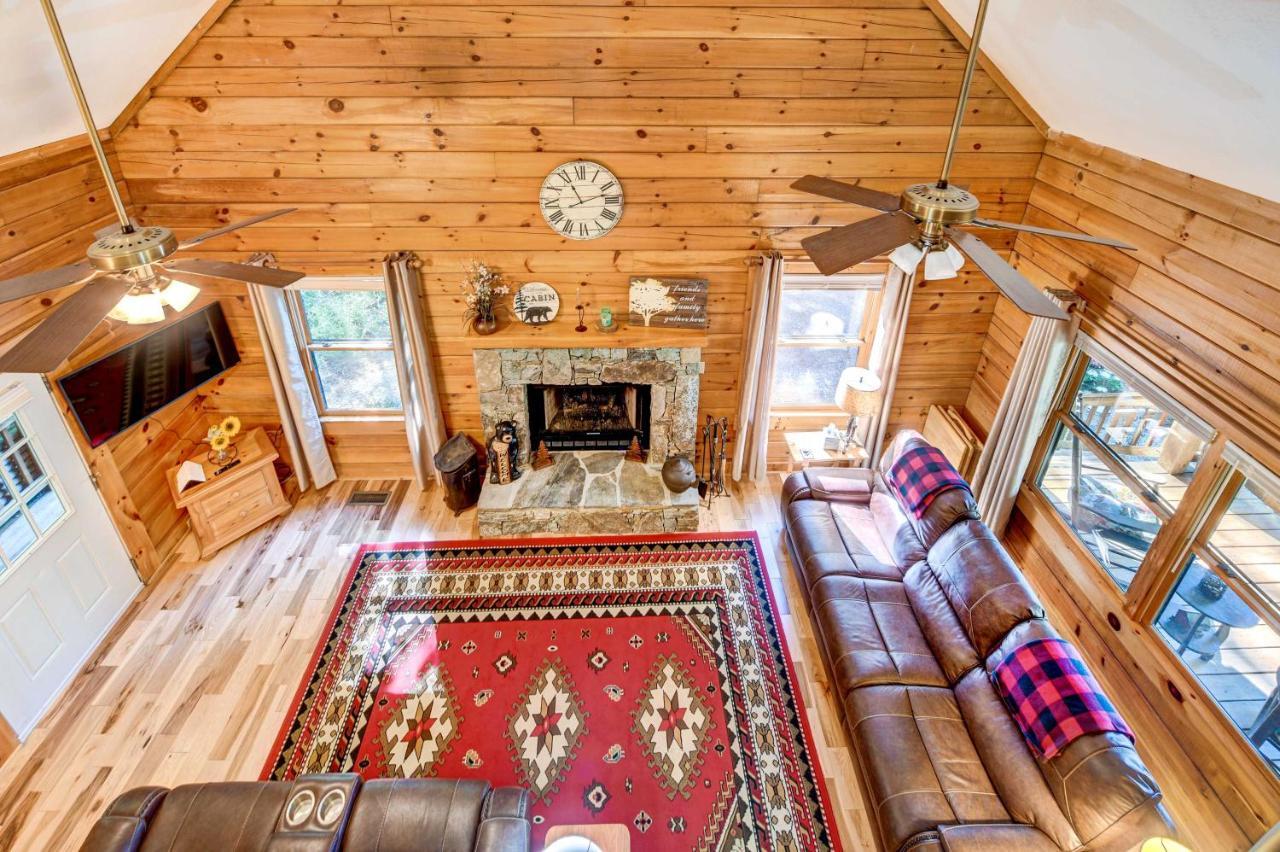 Waynesville Cabin With Covered Deck And Fire Pit! Lake Junaluska Buitenkant foto
